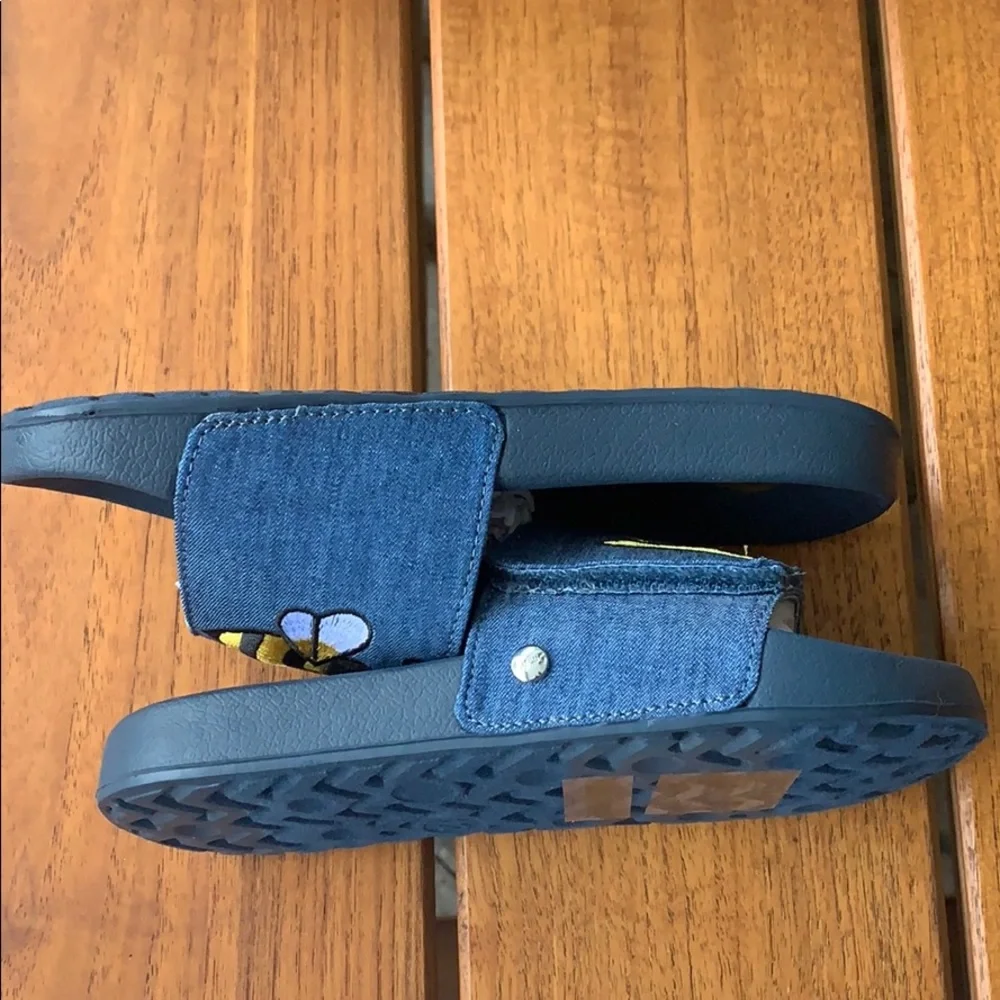 Kids Circus by Sam Edelman slides